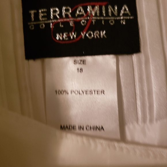 Dressy 3 Piece White Skirt Suit - Picture 3 of 5